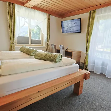 Gastehaus Fuchs Pensionat 3*