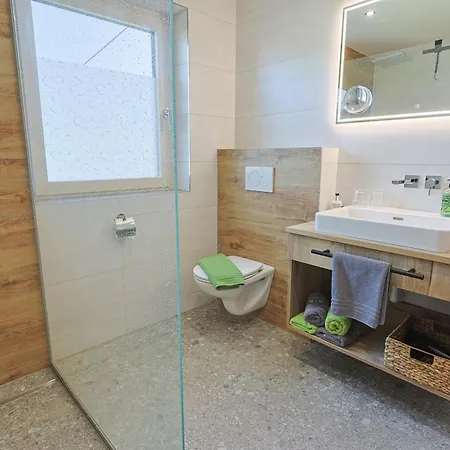 Pensionat Gastehaus Fuchs 3*