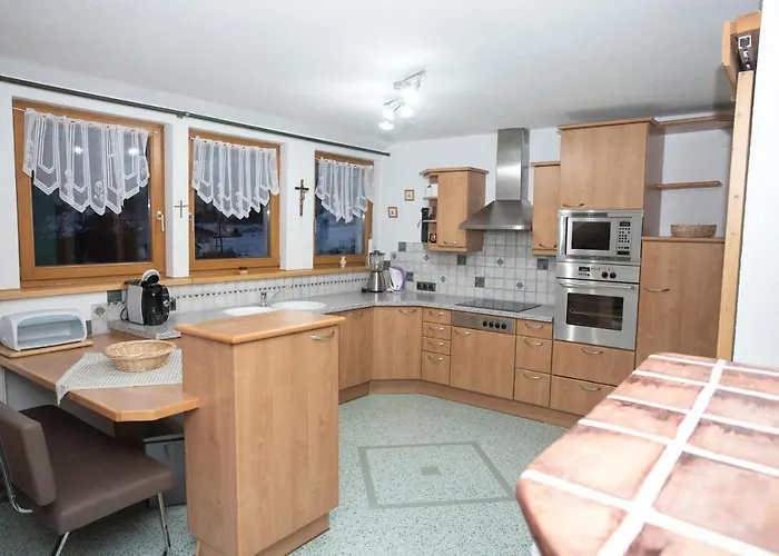 Gasthuis Gaestehaus Fuchs 3*