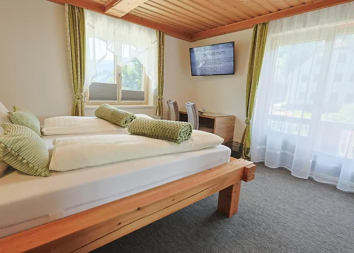 Gaestehaus Fuchs Gasthuis 3*